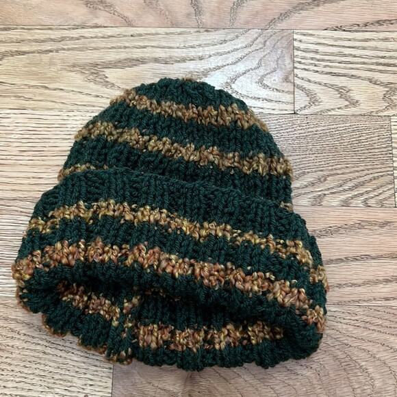 BEENIE HAT KNITTED‎ - Picture 6 of 6